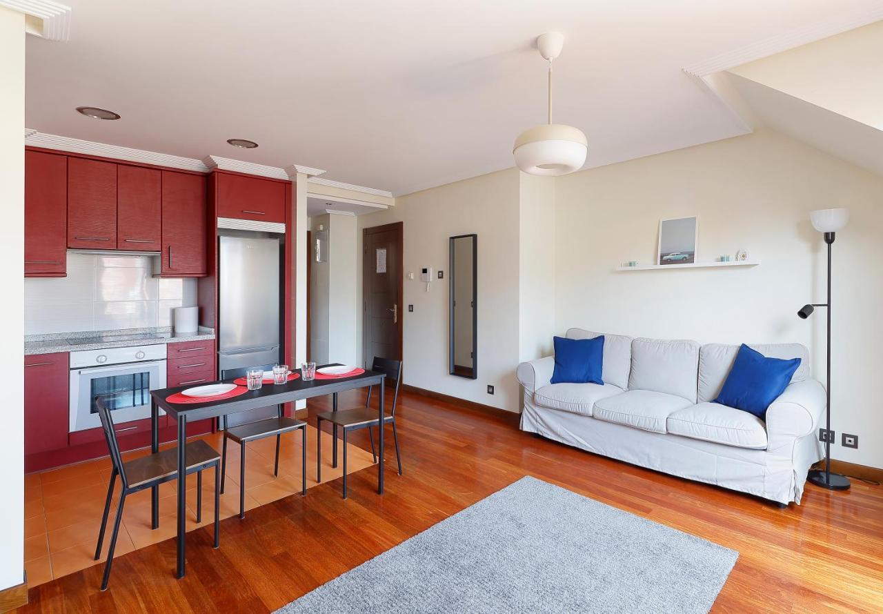 Atico Con Terraza, Vistas Al Mar Y Parking En Playa De S Lorenzo Gijón Exteriér fotografie
